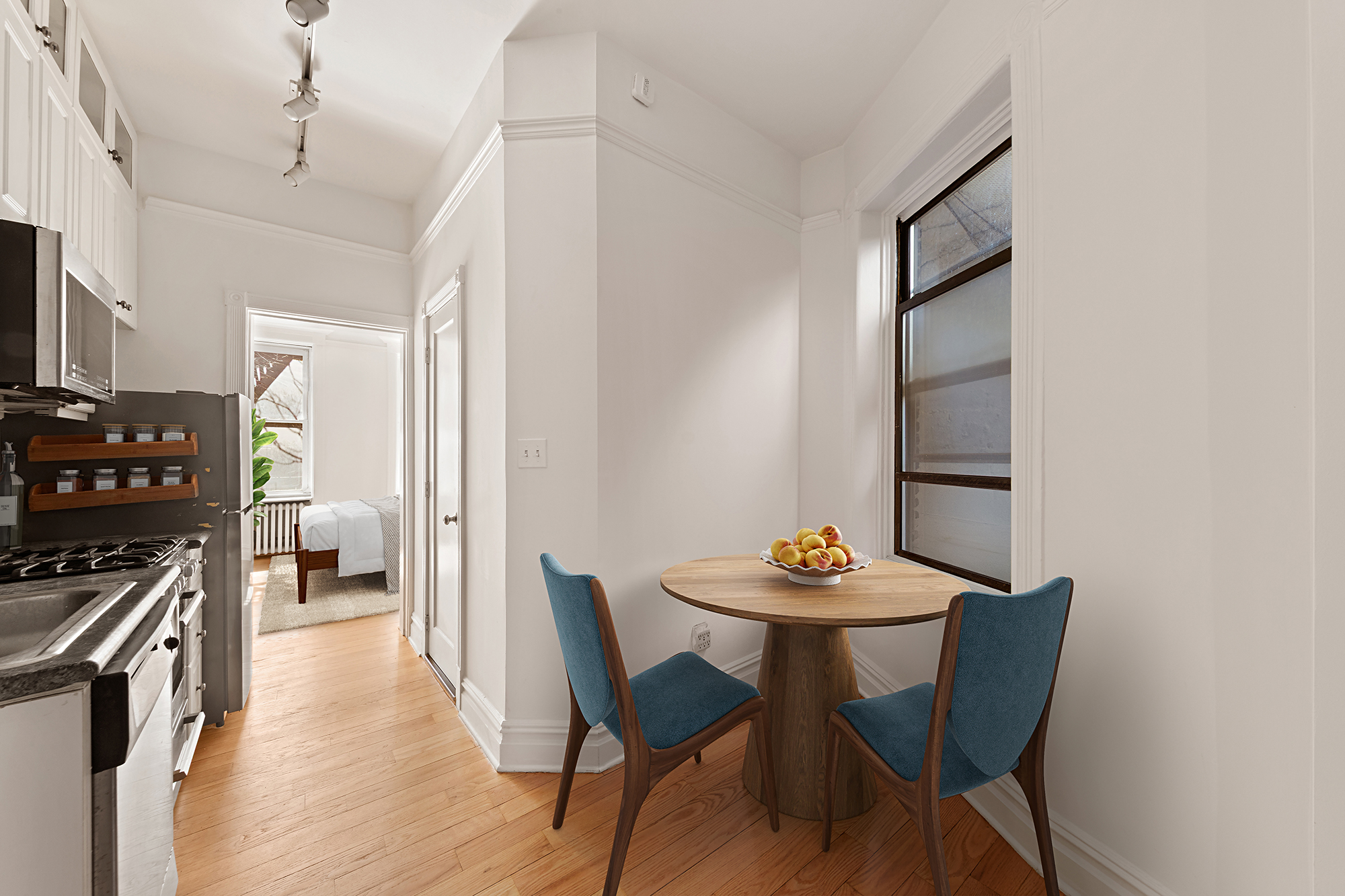 41 Perry Street, Unit 3D Manhattan, NY 10014 - Photo 5 of 9