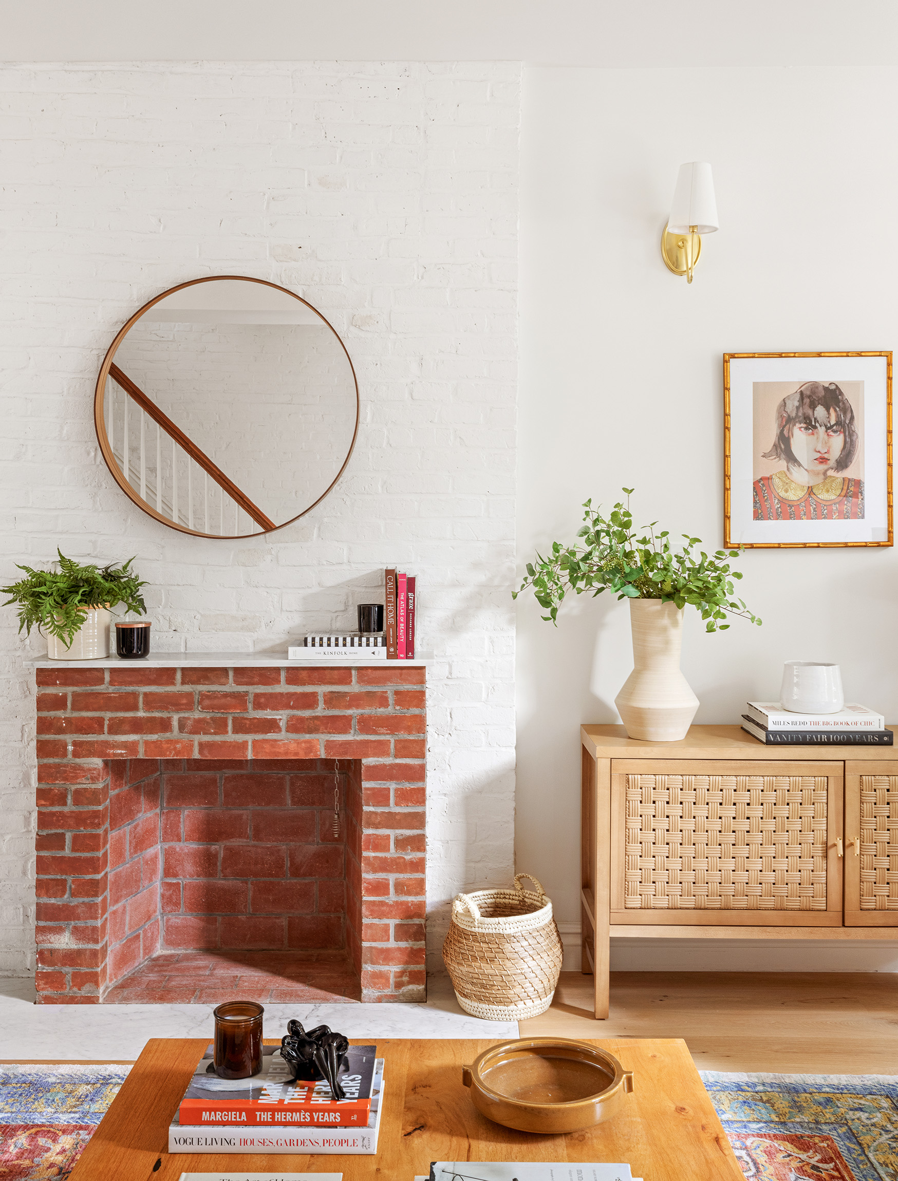363 Warren Street Brooklyn, NY 11201 - Photo 3 of 23 a view of livingroom with furniture