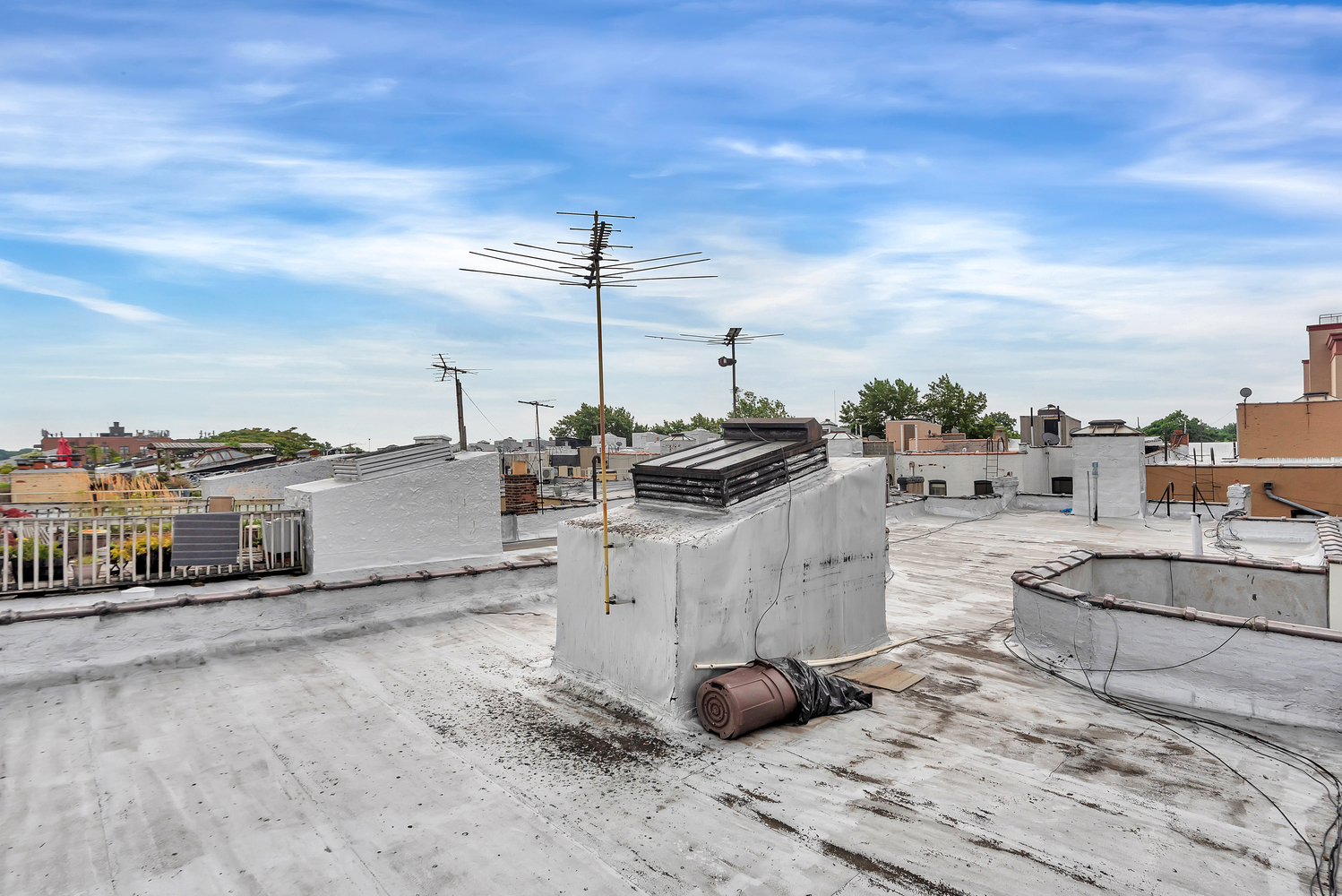 444 15th Street Brooklyn, NY 11215 - Photo 3 of 6