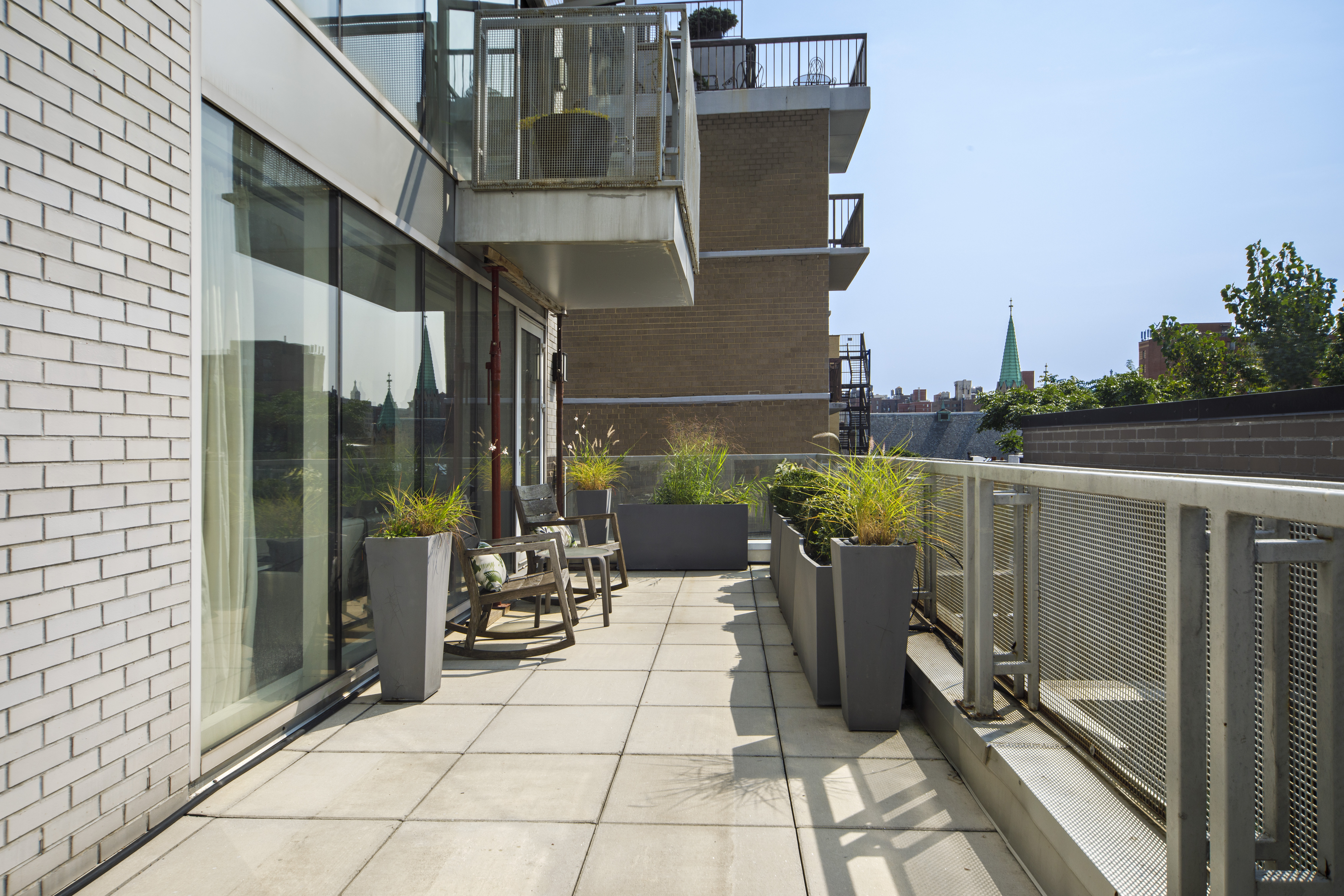 350 West 23rd Street, Unit PHB Manhattan, NY 10011 - Photo 2 of 15