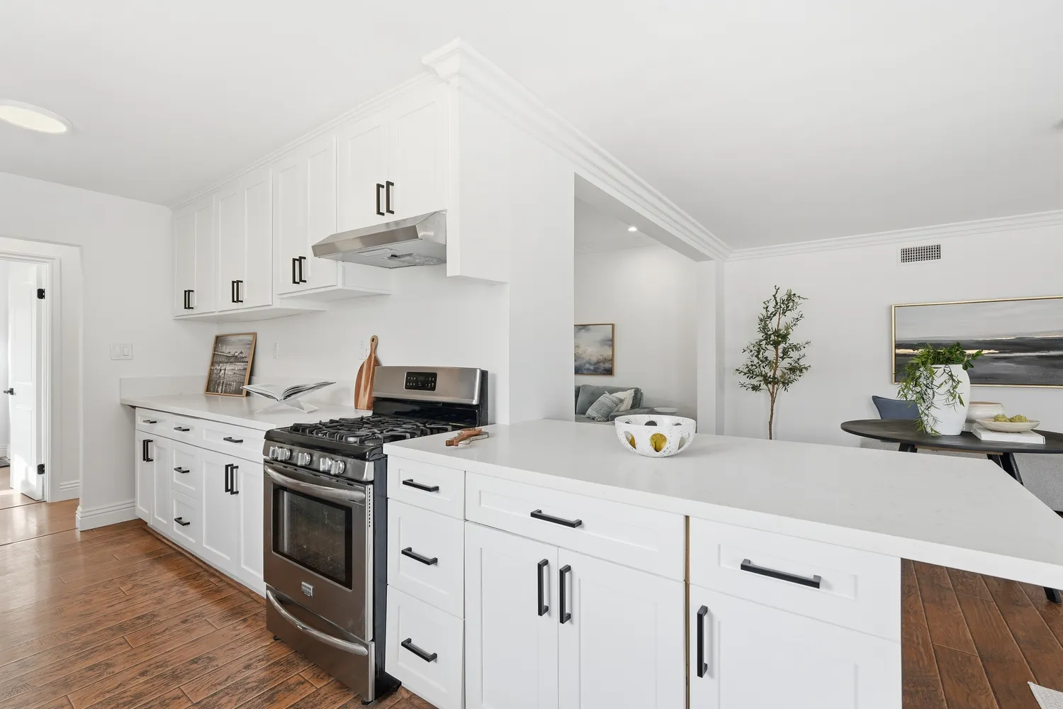 $1,898,000 | 23333 Anza Avenue, Torrance, CA 90505