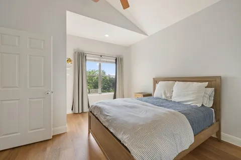 $1,399,000 | 22 Autumn Oaks Drive, Austin, TX 78738