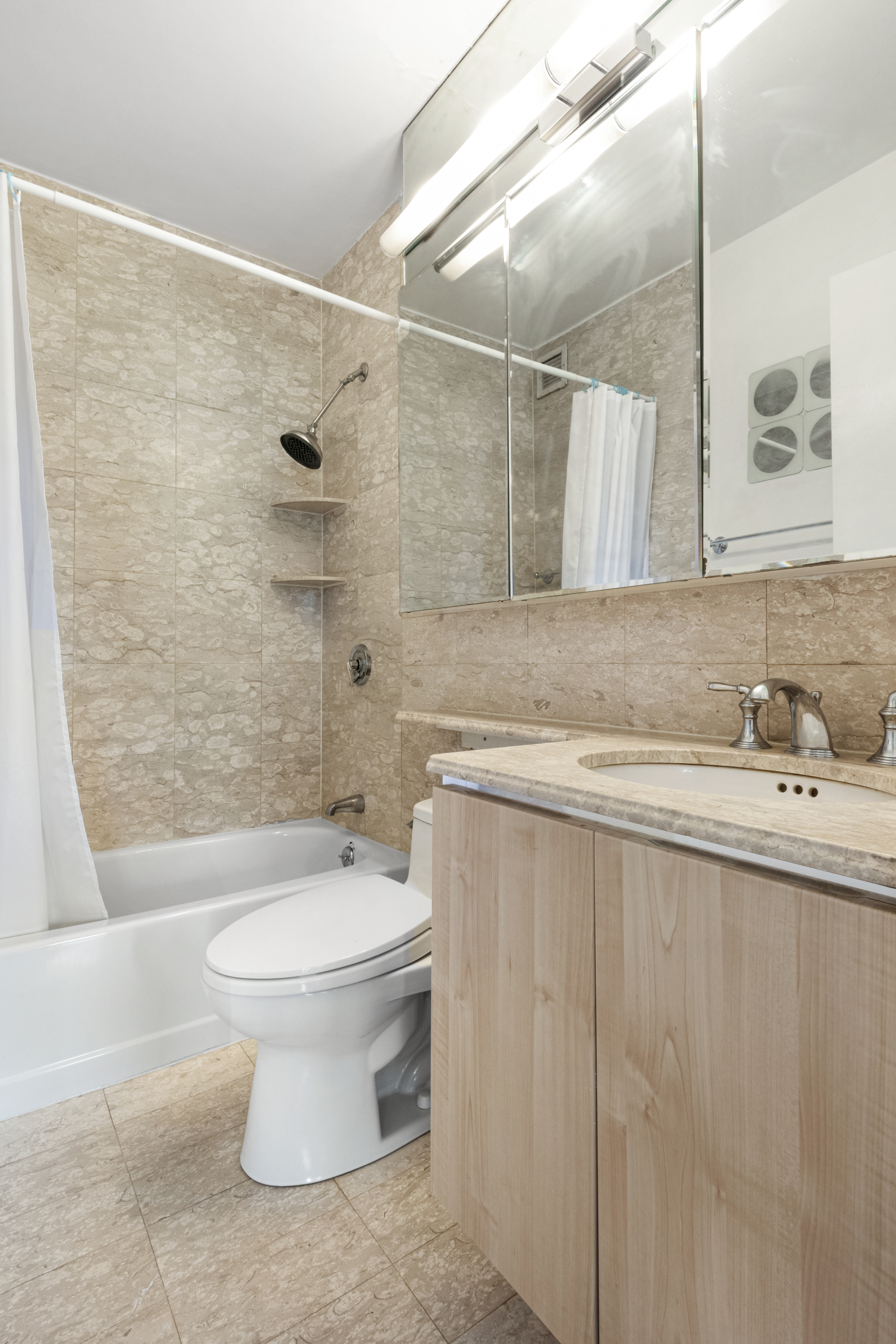 630 1st Avenue, Unit 9K Manhattan, NY 10016 - Photo 5 of 9