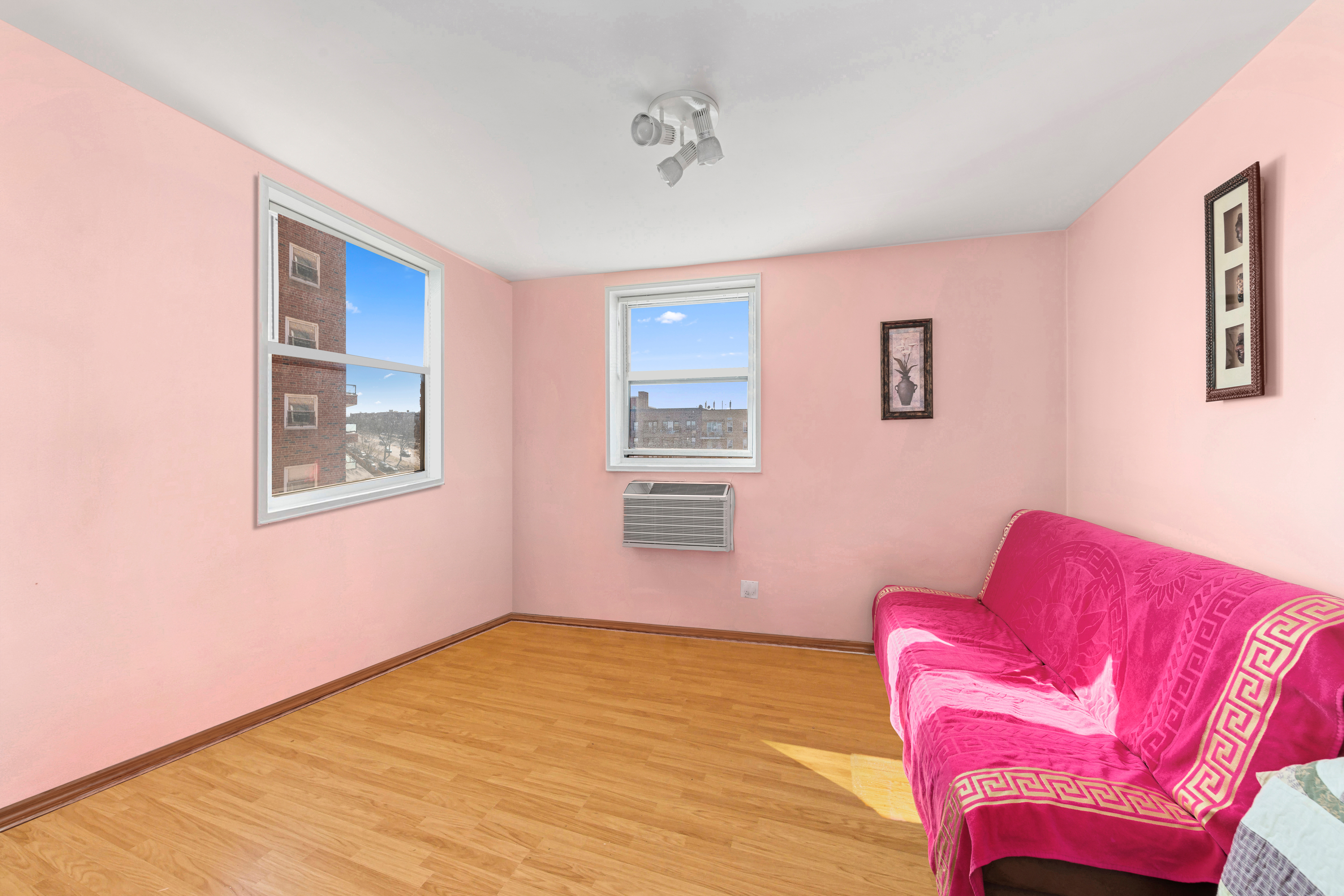 525 Ocean Parkway, Unit 5A Brooklyn, NY 11218 - Photo 4 of 10
