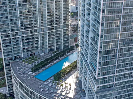 $875,000 | 485 Brickell Avenue, Unit 1609, Miami, FL 33131