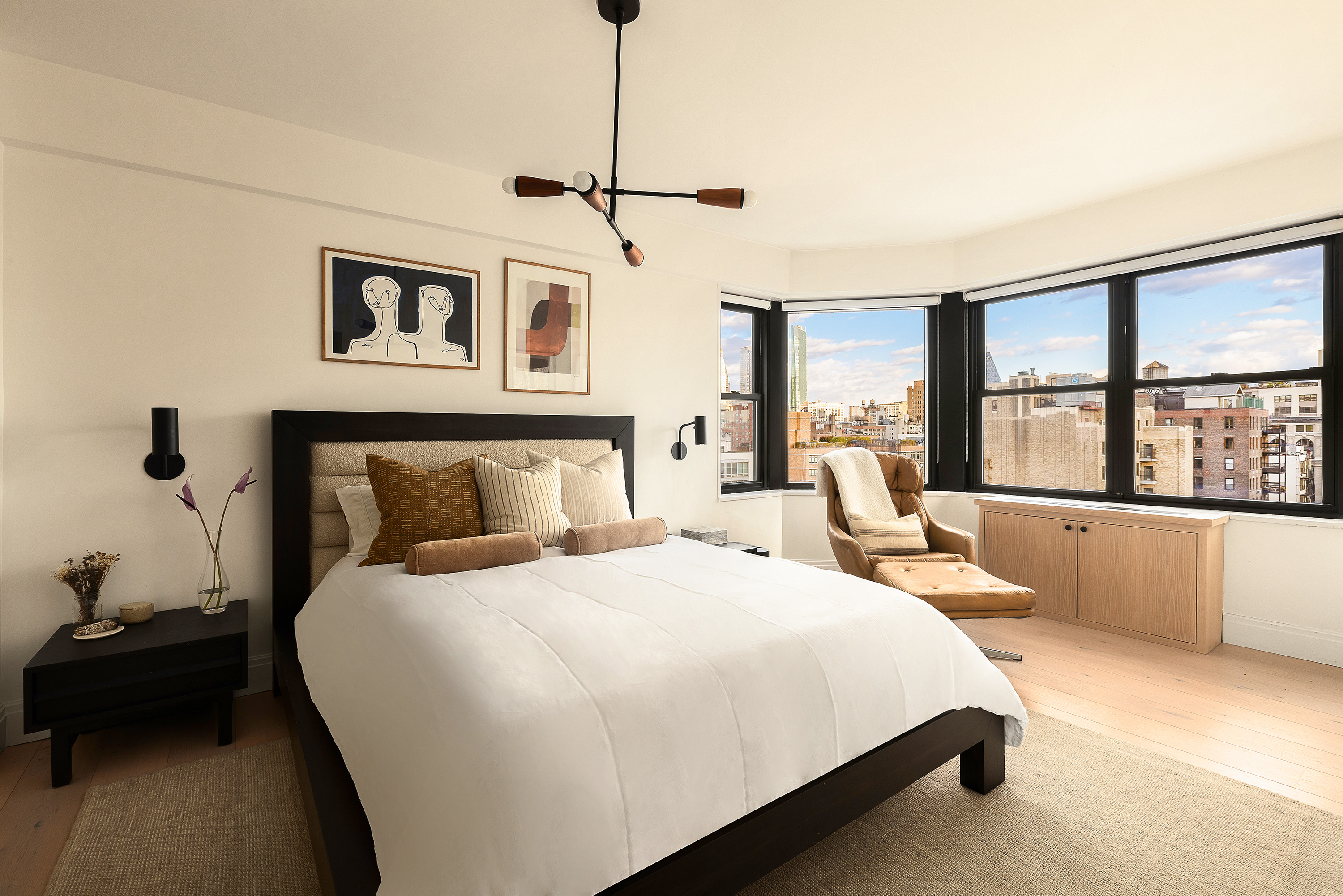 175 West 13th Street, Unit 17B Manhattan, NY 10011 - Photo 6 of 13
