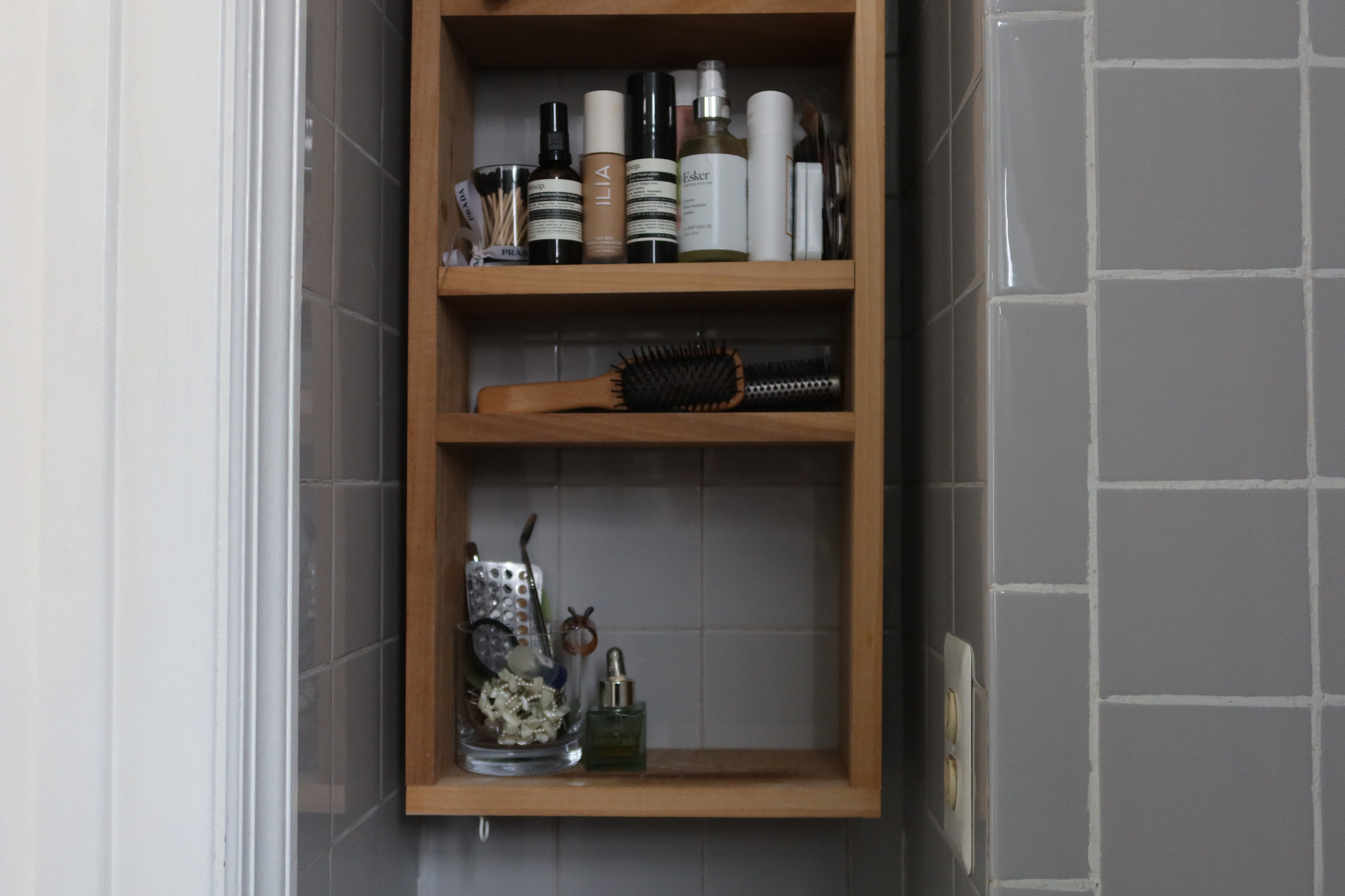 56 Stagg Street, Unit 1A Brooklyn, NY 11206 - Photo 10 of 15 a view of decorative light