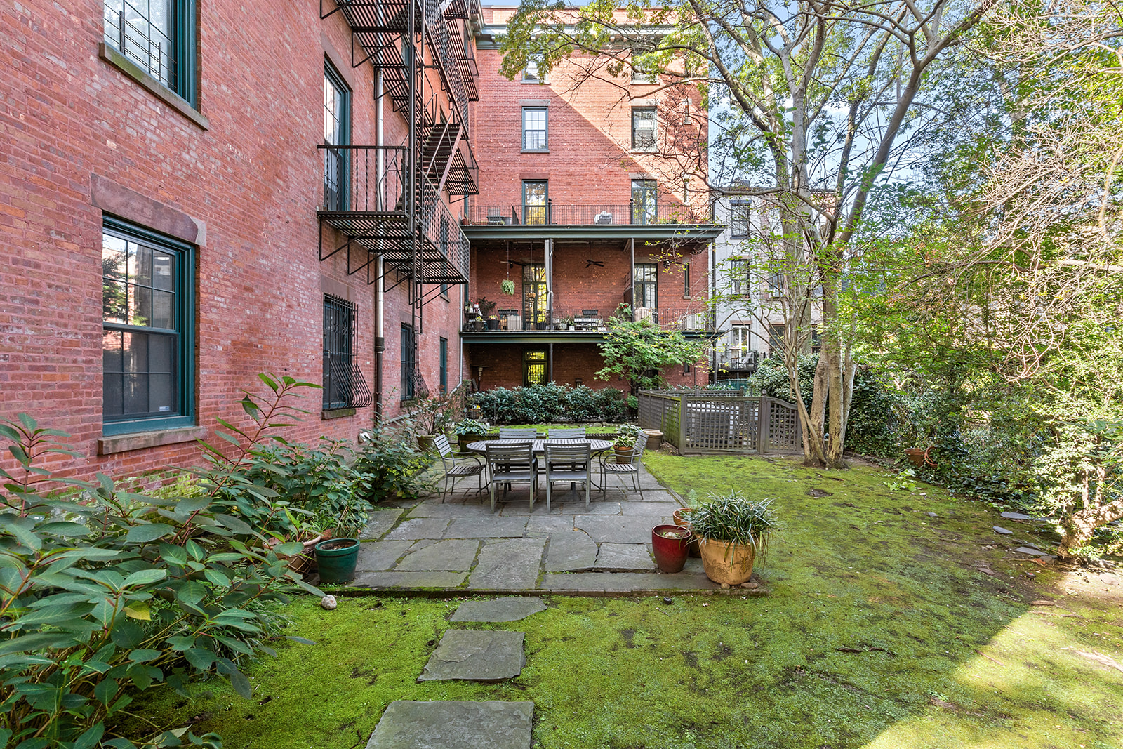 320 Washington Avenue, Unit 1E Brooklyn, NY 11205 - Photo 10 of 12