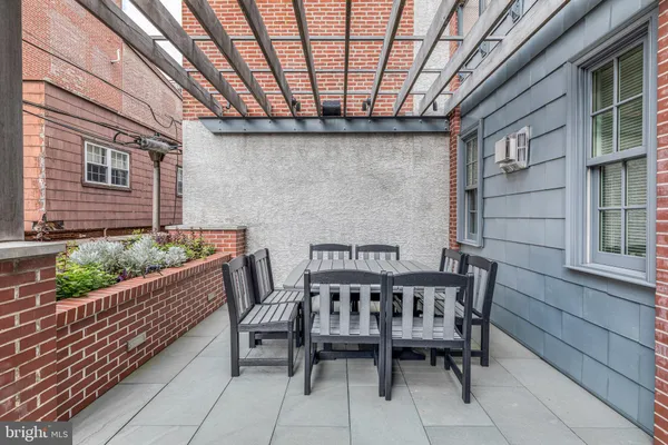$4,900,000 | 1828 Delancey Place, Philadelphia, PA 19103