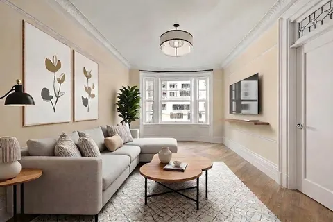 $1,495,000 | 200 West 54th Street, Unit 10K | Midtown Central