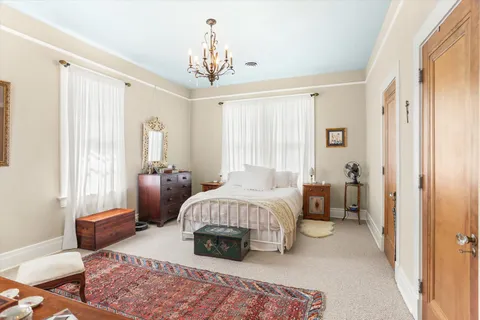 $1,275,000 | 930 Nashville Avenue, New Orleans, LA 70115