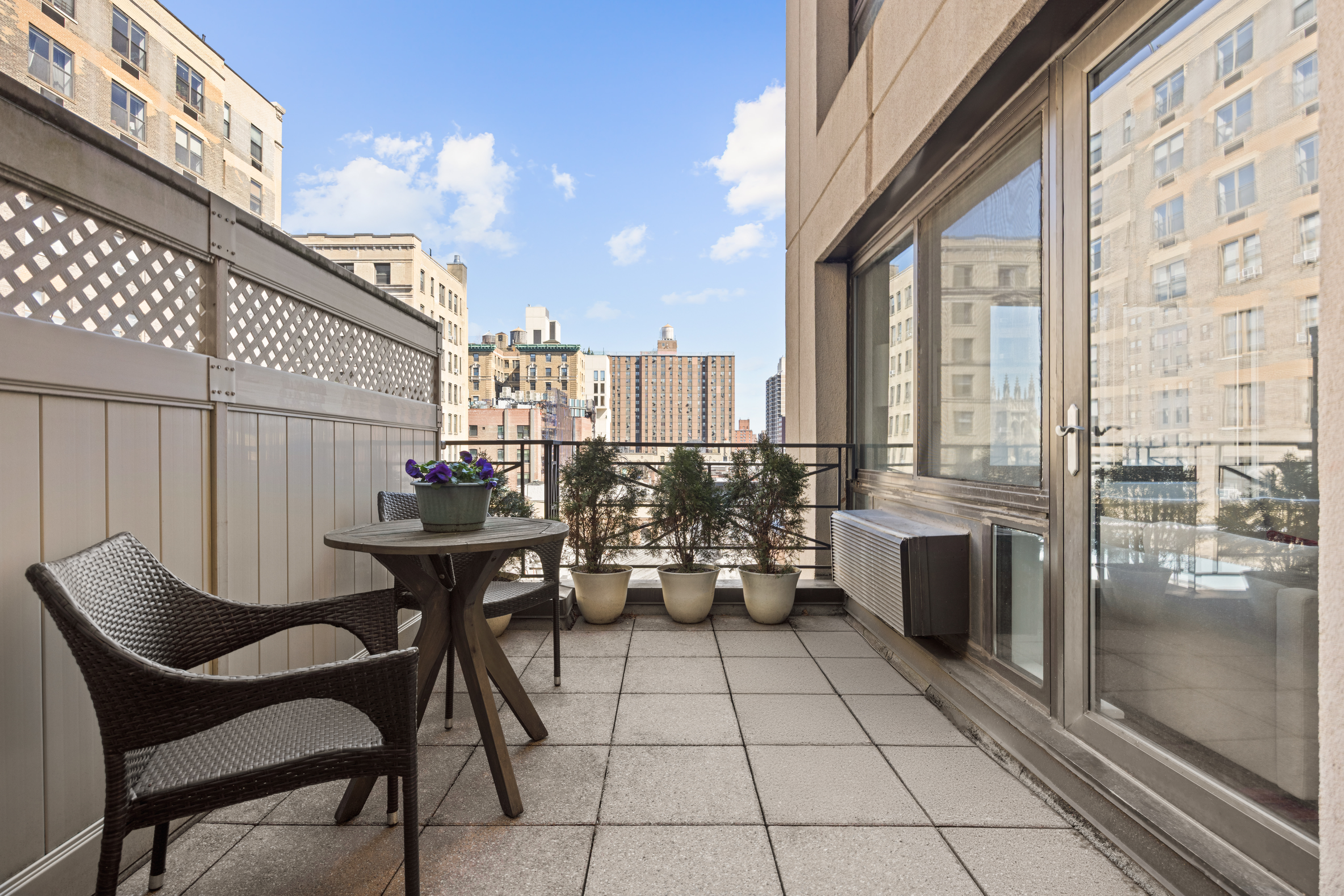 203 West 90th Street, Unit 7H Manhattan, NY 10024 - Photo 9 of 19 Gallery Image 9