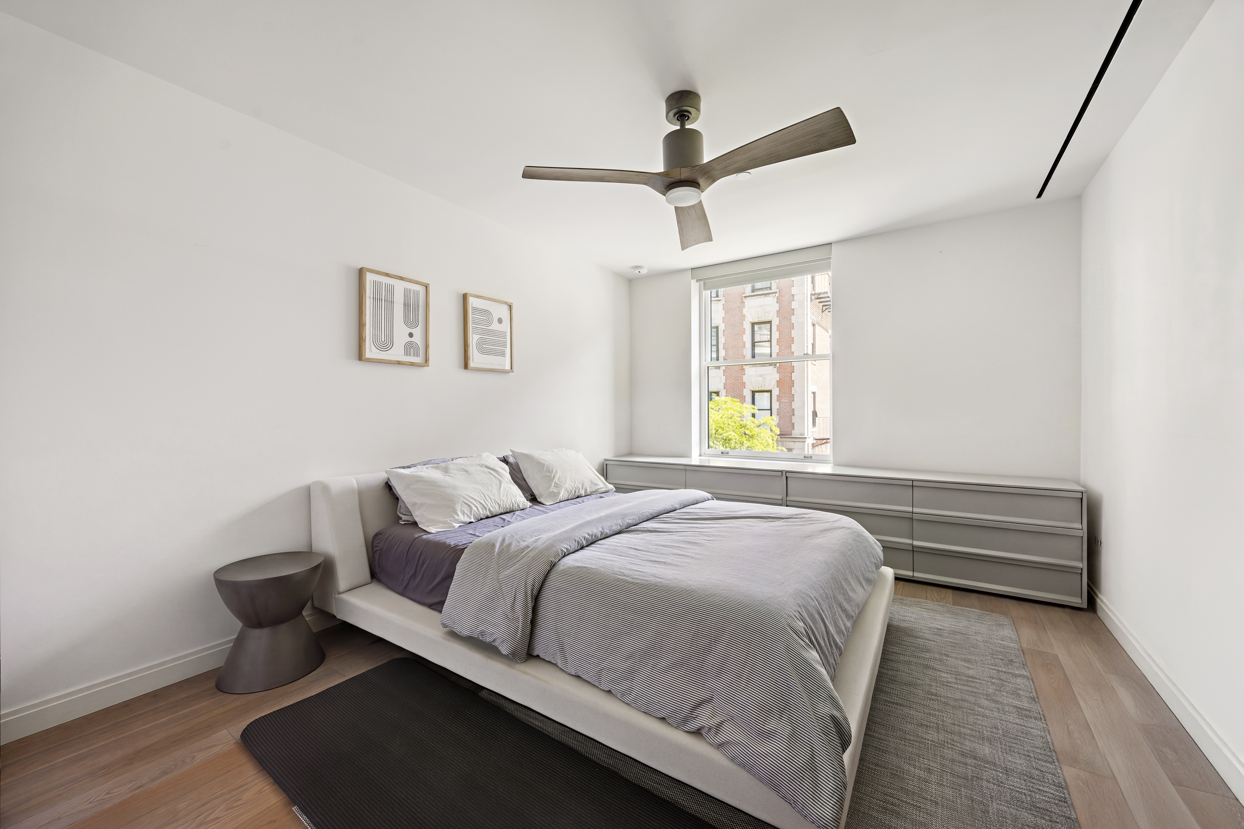 350 West 71st Street, Unit 6A Manhattan, NY 10023 - Photo 4 of 17