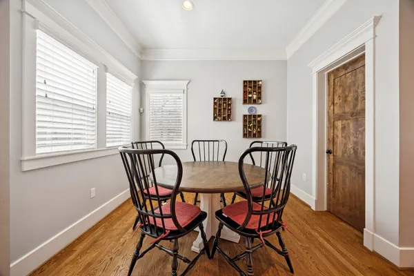 Contact Agent | 611 Cordell Street, Houston, TX 77009