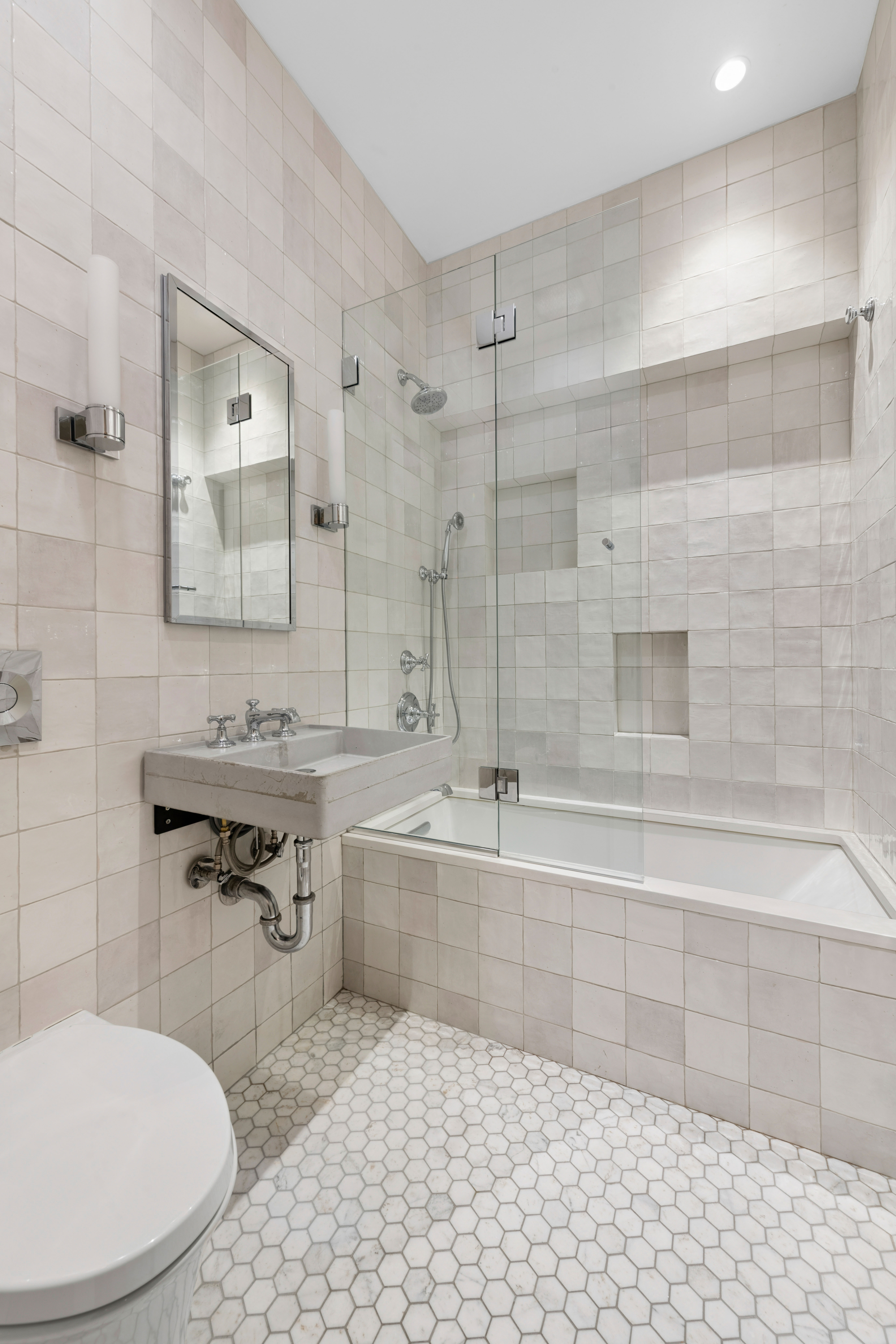 874 Broadway, Unit 407 Manhattan, NY 10003 - Photo 8 of 11 Gallery Image 8