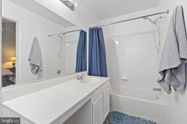 $455,000 | 14836 Winding Loop, Woodbridge, VA 22191