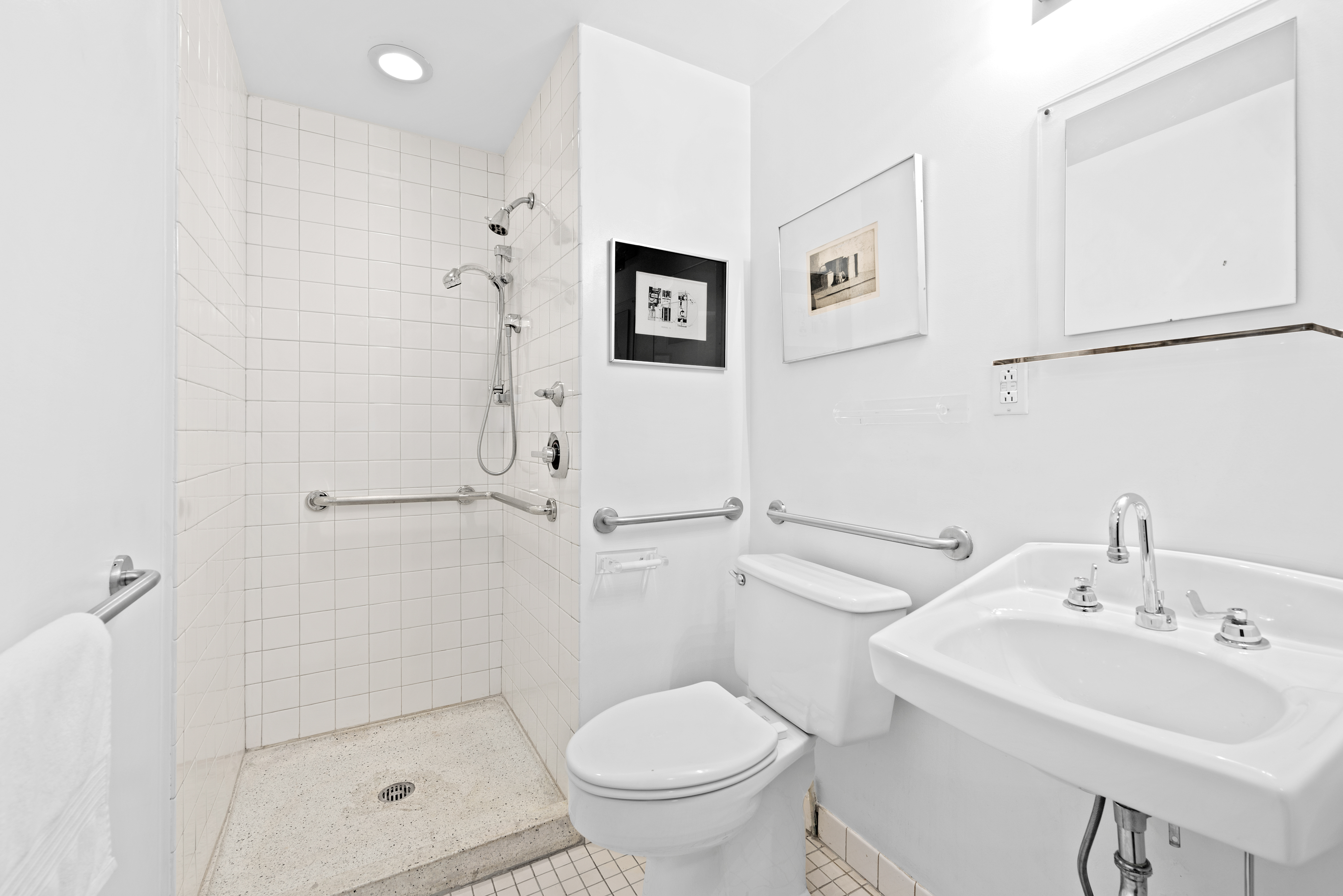 15 West 81st Street, Unit 1A New York, NY 10024 - Photo 6 of 13