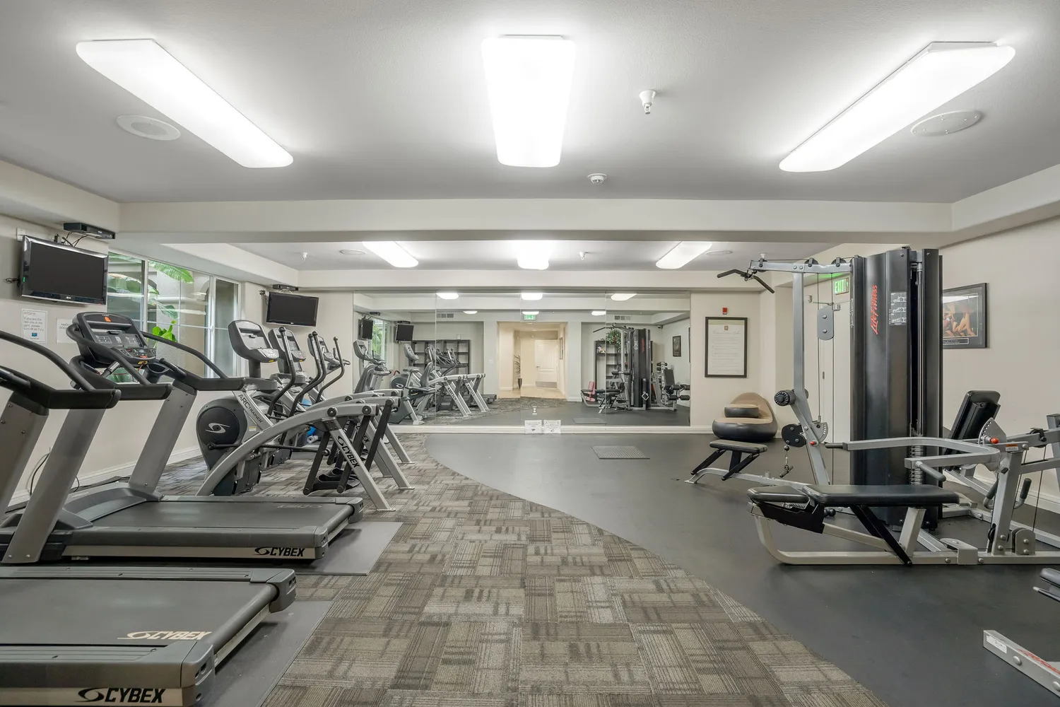 $649,000 | 4060 Glencoe Avenue, Unit 228, Marina del Rey, CA 90292