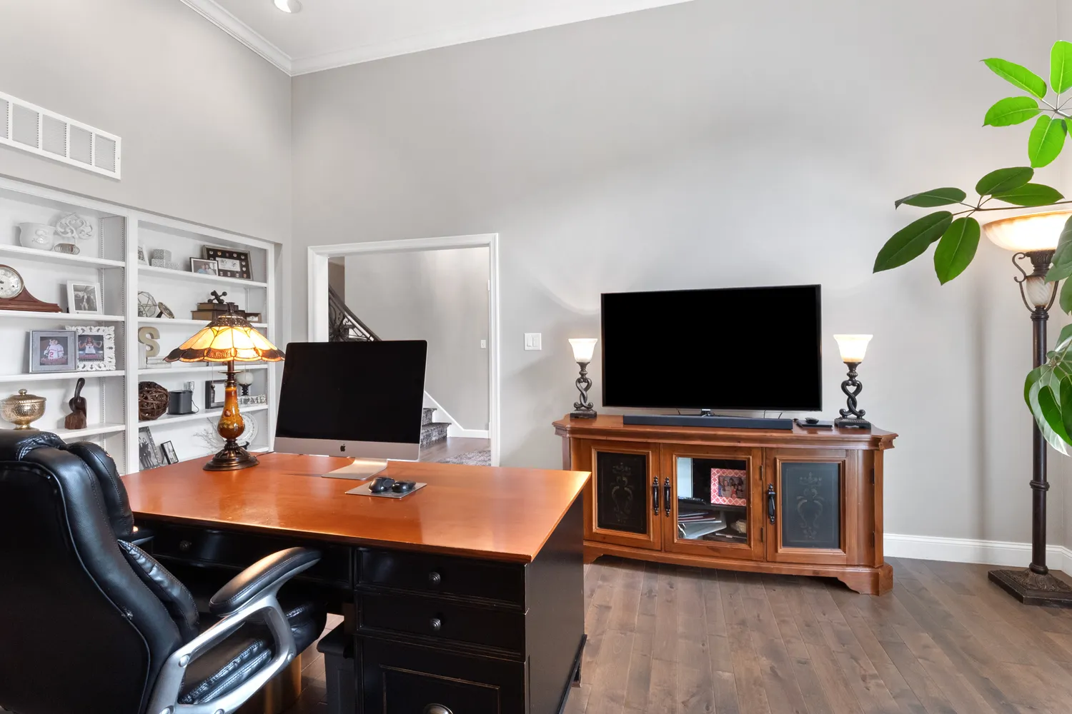 $1,995,000 | 13352 Weston Park Drive, St. Louis, MO 63131