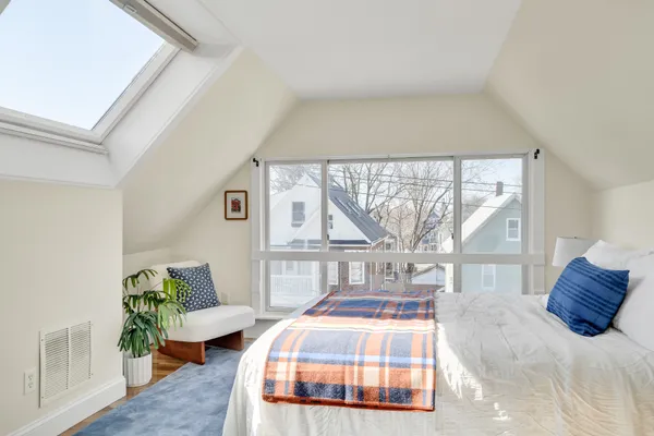 Contact Agent | 58-60 Elmwood Street, Unit 58, Somerville, MA 02144