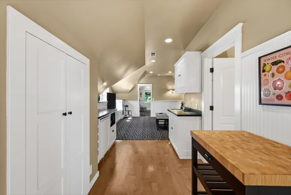 $3,050,000 | 4011 East 3rd Avenue, Napa, CA 94558