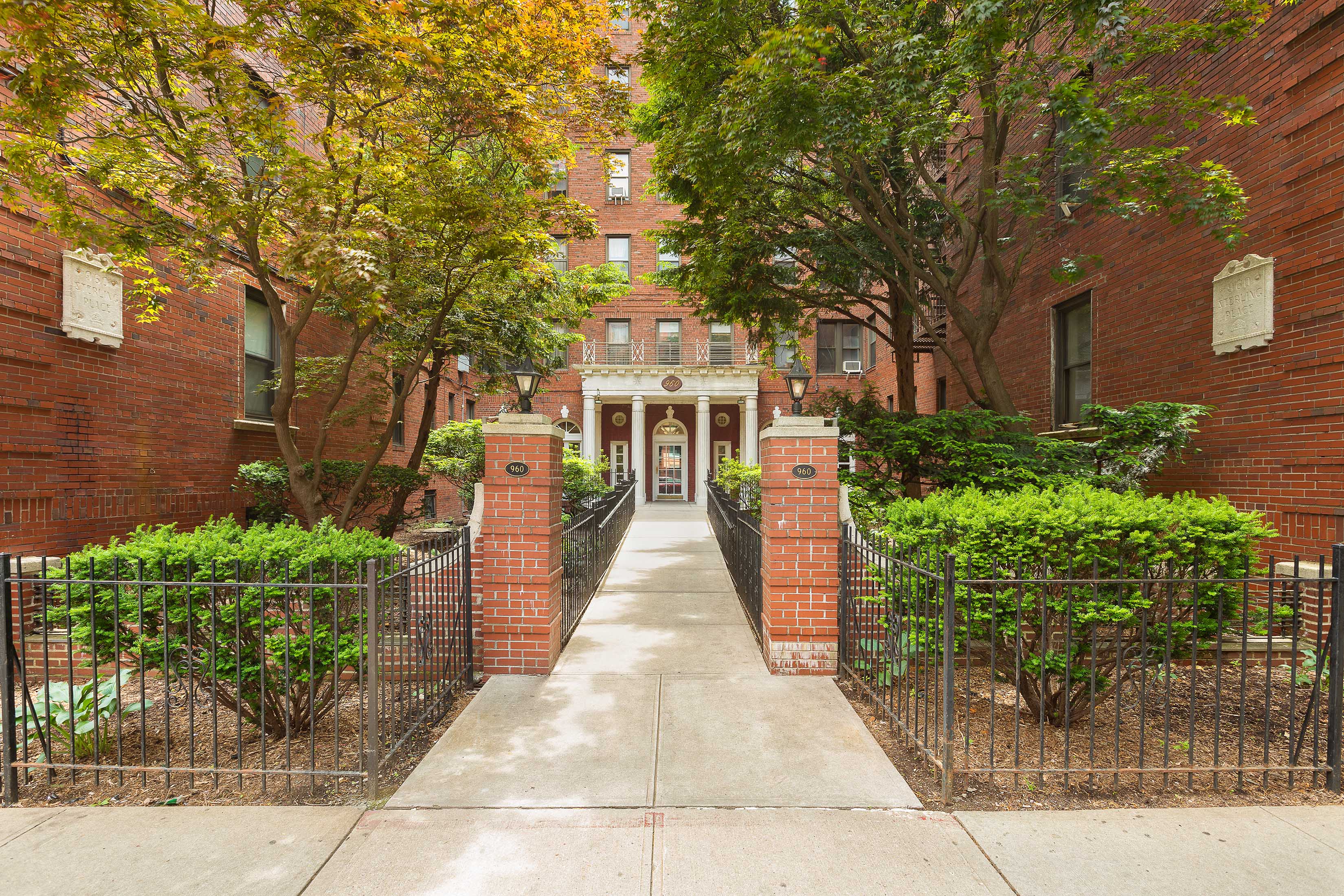 960 Sterling Place, Unit 6J Brooklyn, NY 11213 - Photo 10 of 11