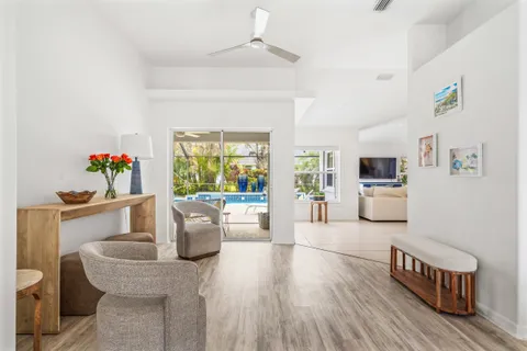 $475,000 | 4955 5th Place, Vero Beach, FL 32968