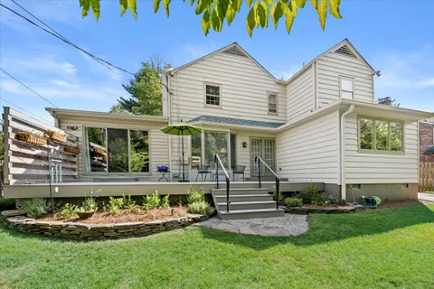 $689,000 | 12 Vining Lane, Wilmington, DE 19807
