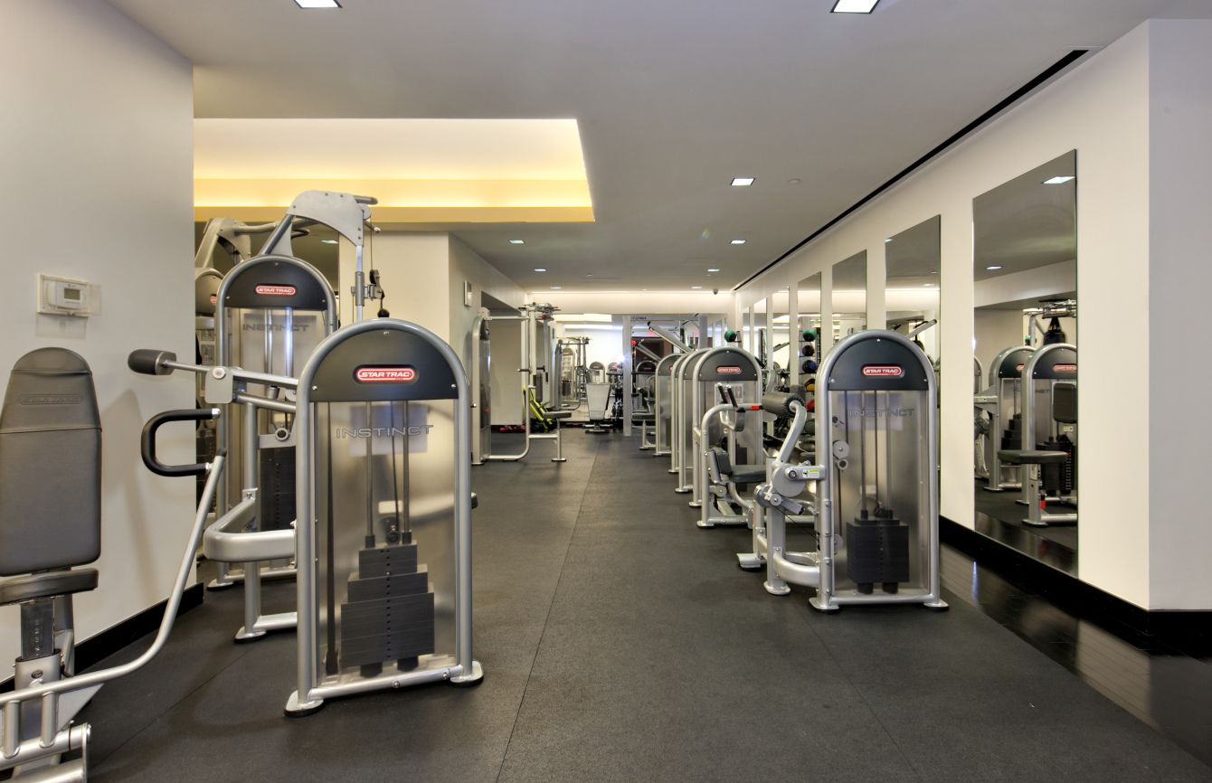 $1,785,000 | 20 Pine Street, Unit 1013 | Financial District