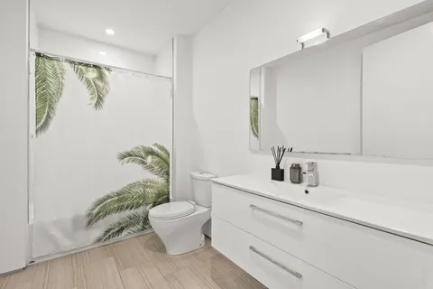 $1,262,500 | East 1st Street, Boston, MA 02127