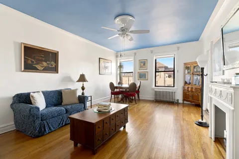 $645,000 | 83-10 35th Avenue, Unit 5O | Jackson Heights