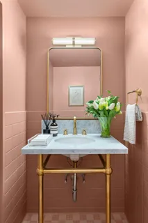 $1,895,000 | 700 Park Avenue, Unit 2B | Lenox Hill