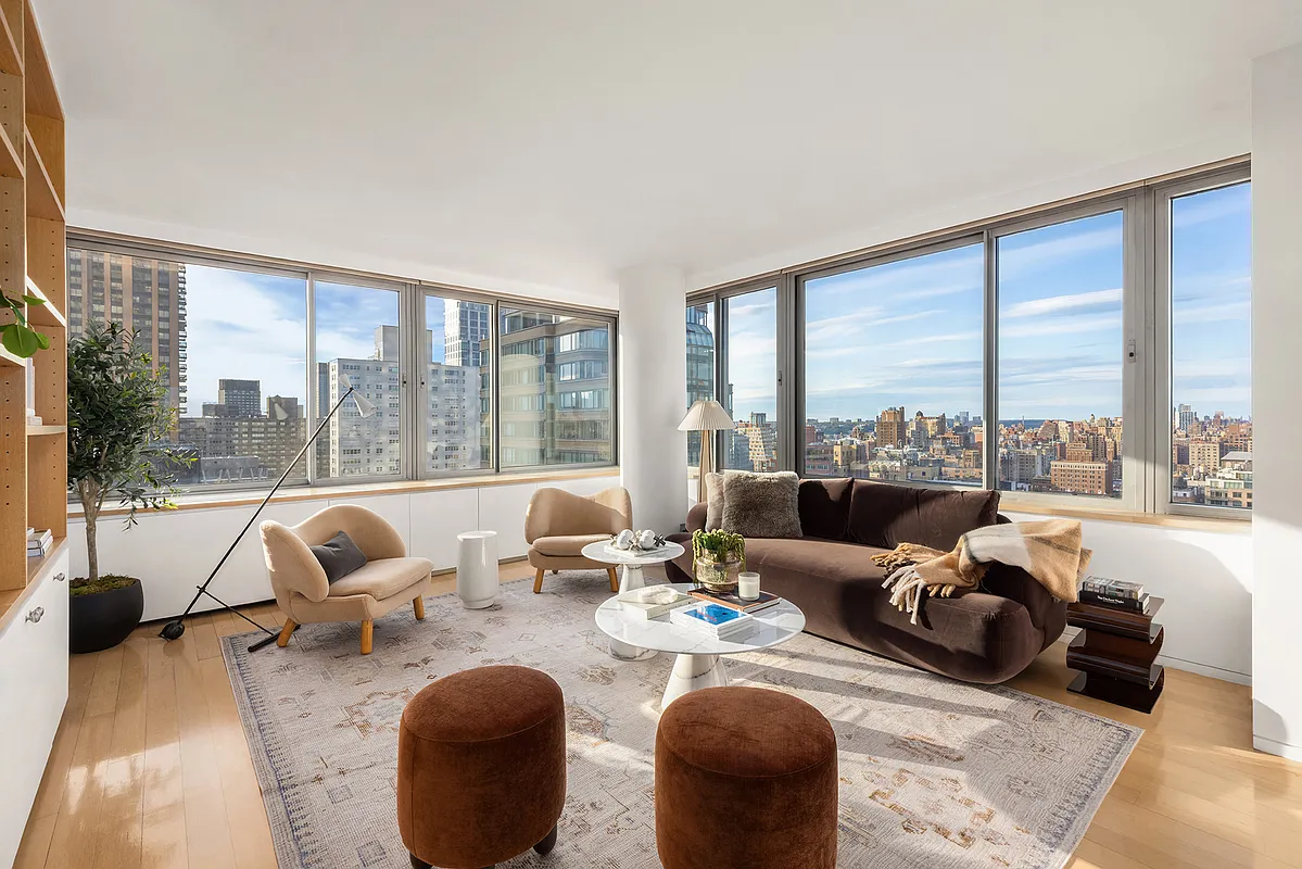 111 West 67th Street, Unit 28DEF Manhattan, NY 10023 - Photo 13 of 27