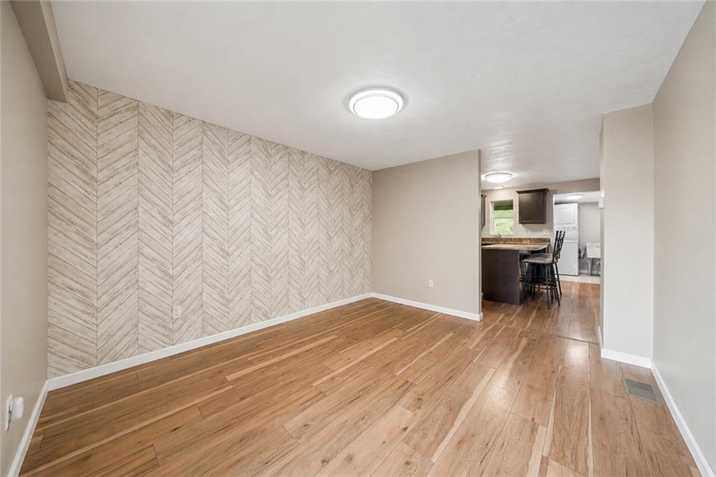 518 State Route Tarentum, PA 15084 - Photo 5 of 32 Gallery Image 5