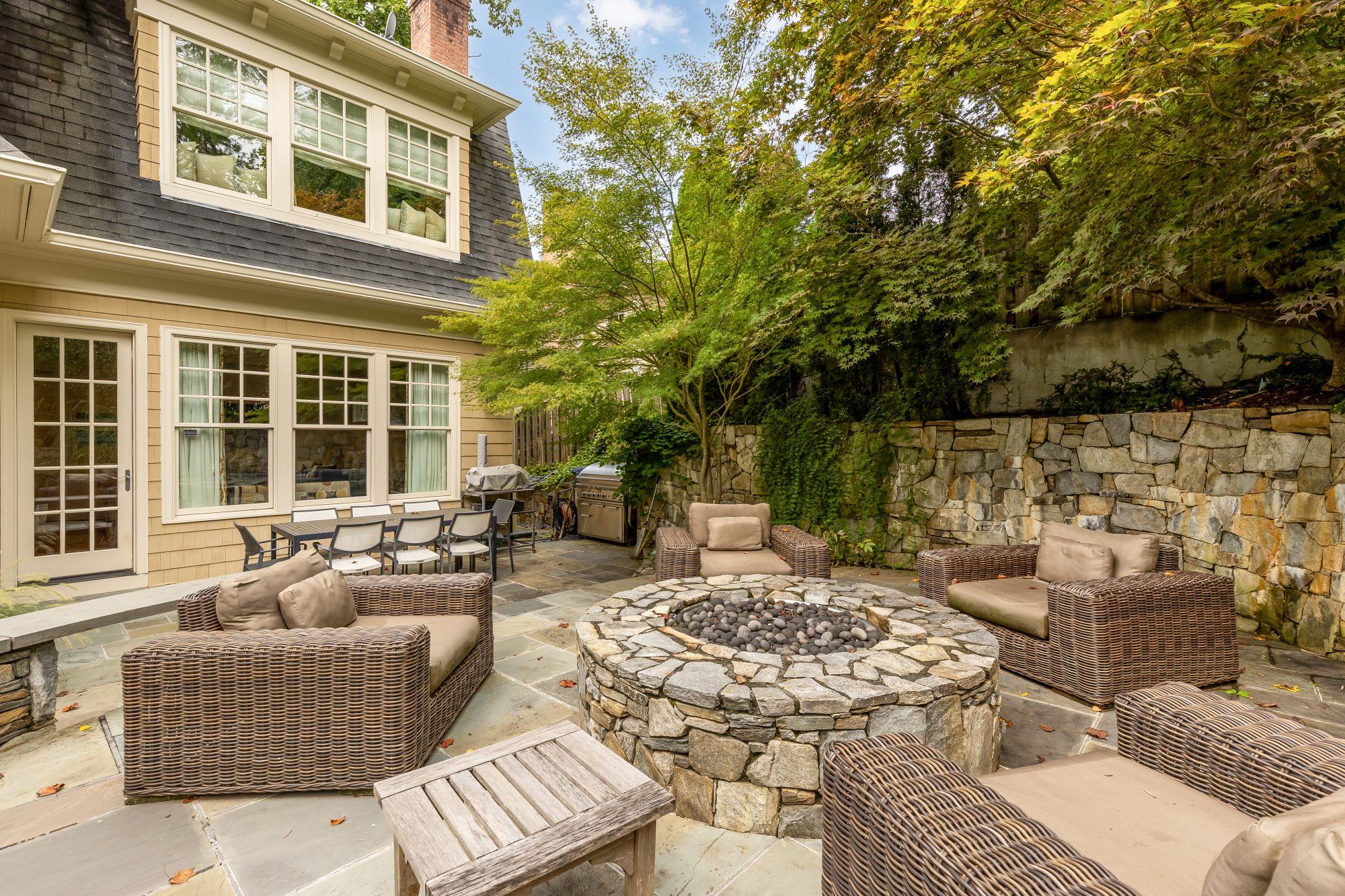 6316 Walhonding Road Bethesda, MD 20816 - Photo 26 of 67 Gallery Image 26