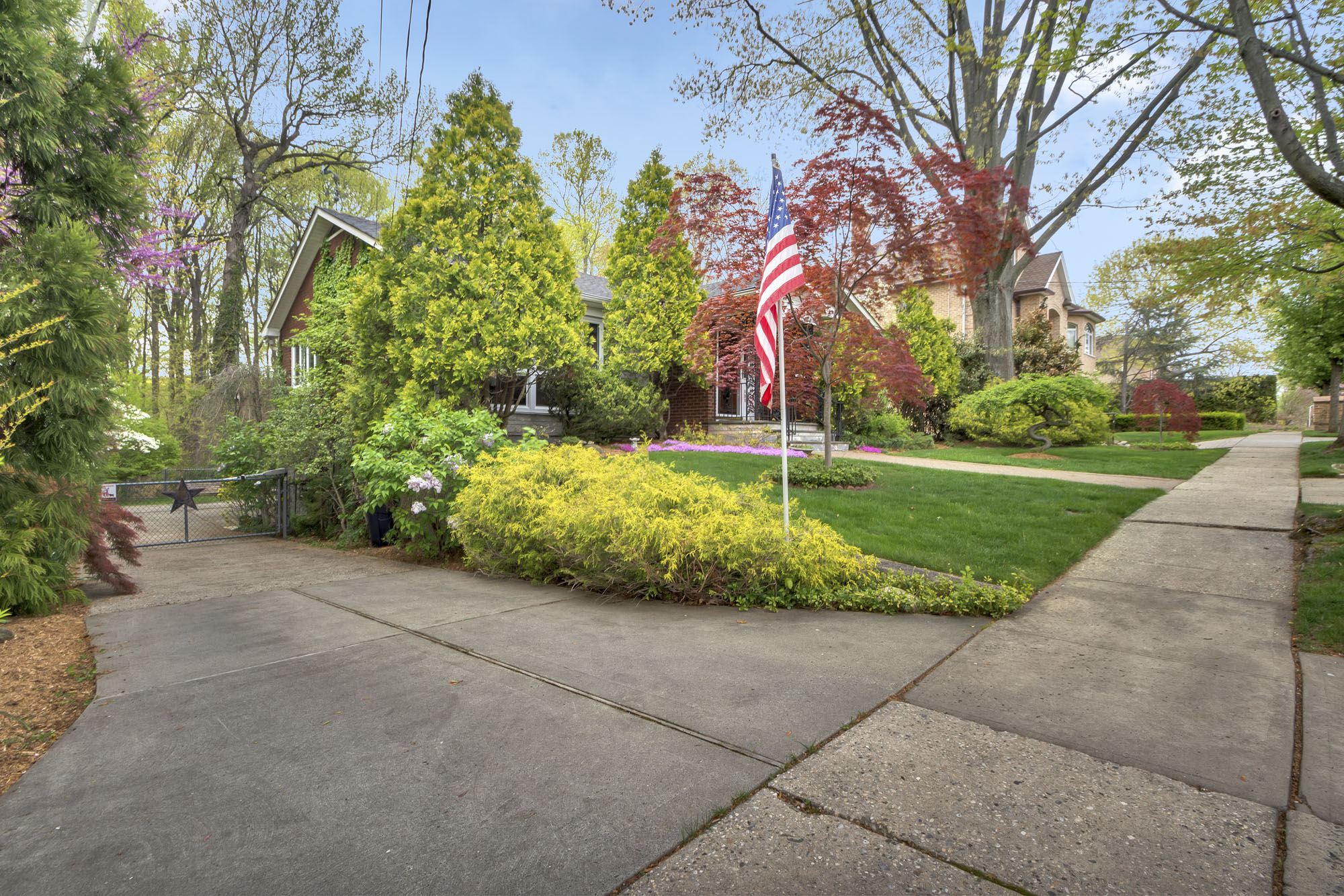 131 Jansen Street Staten Island, NY 10312 - Photo 21 of 21 a view of a park with a tree