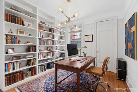 $2,100,000 | 17 East 97th Street, Unit 5A | Upper East Side