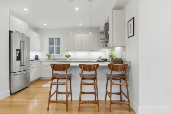 $1,525,000 | 49 Cedar Street, Unit 2, Somerville, MA 02143