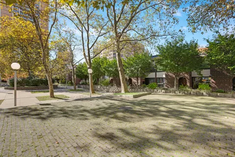 $3,350,000 | 37 Henry Street | Brooklyn Heights