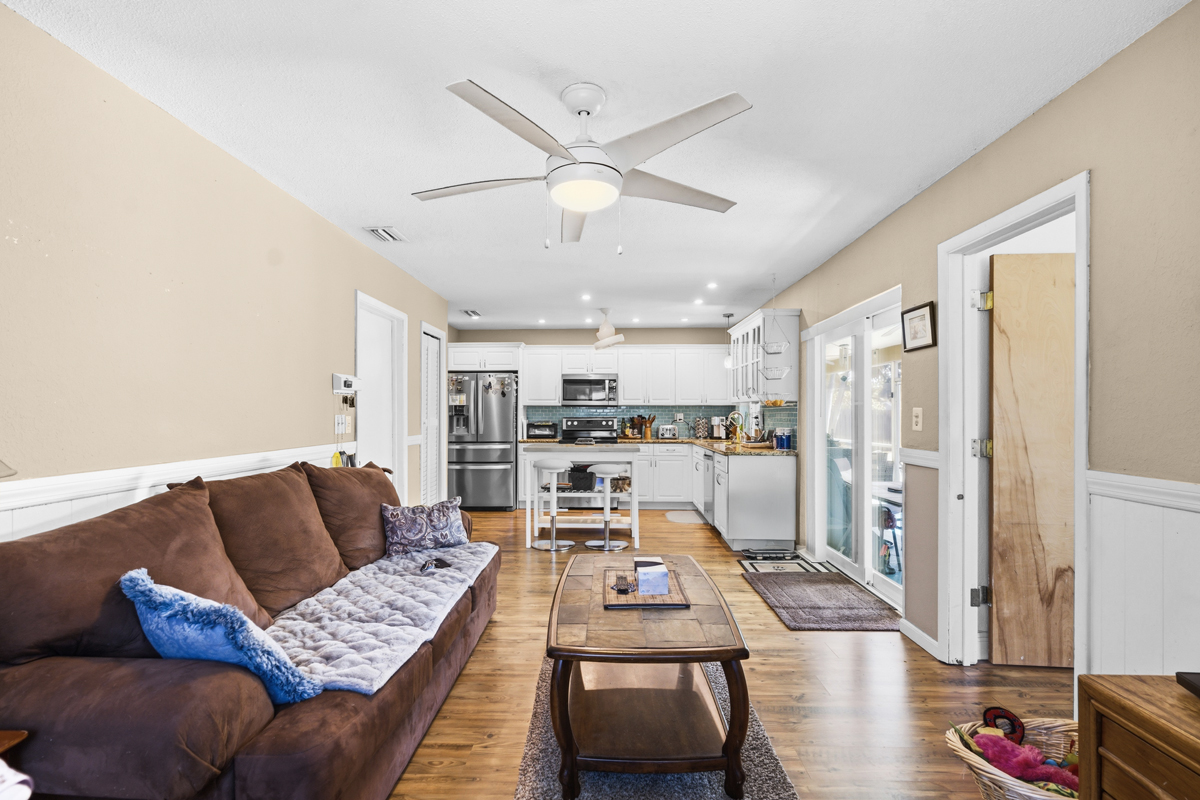 7140 Northwest 10th Court Plantation, FL 33313 - Photo 15 of 43