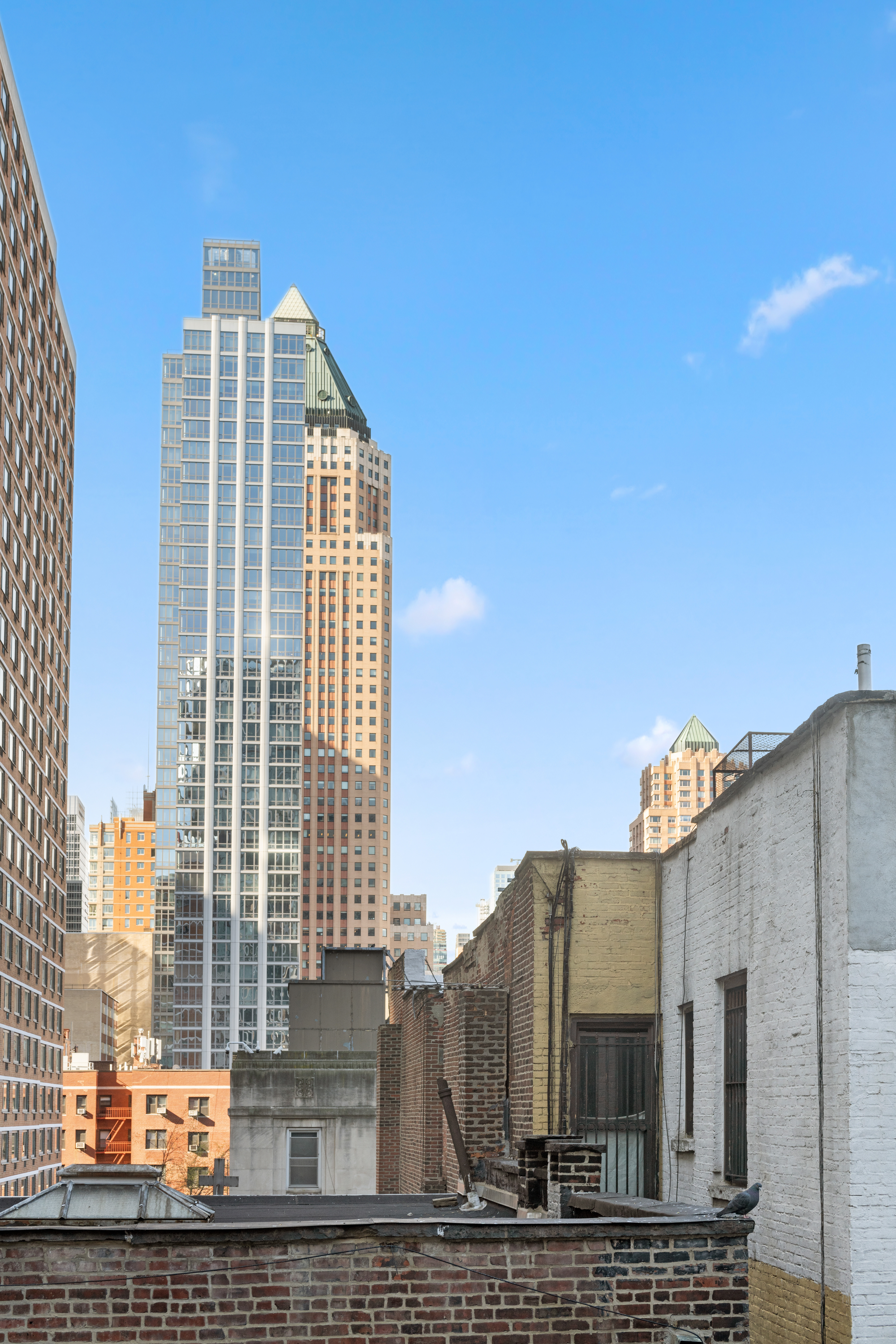 310 West 55th Street, Unit 5K Manhattan, NY 10019 - Photo 8 of 9