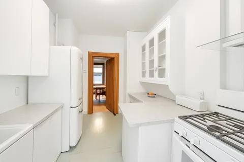 $975,000 | 605 West 111th Street, Unit 43 | Morningside Heights