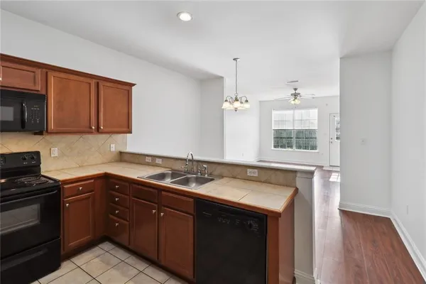 $165,000 | 43215 Creek Circle, Unit 502, Hammond, LA 70403