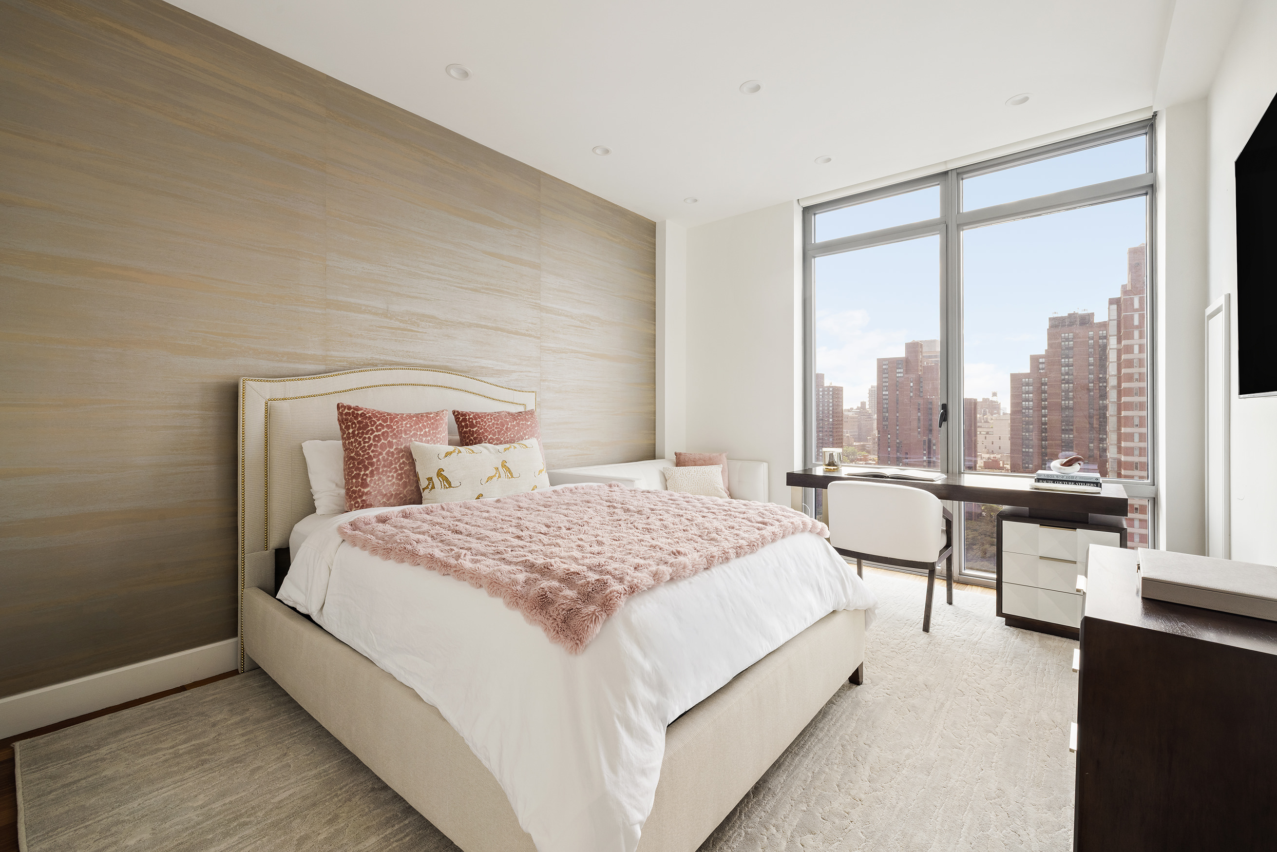 333 East 91st Street, Unit 25A Manhattan, NY 10128 - Photo 10 of 12 Gallery Image 10