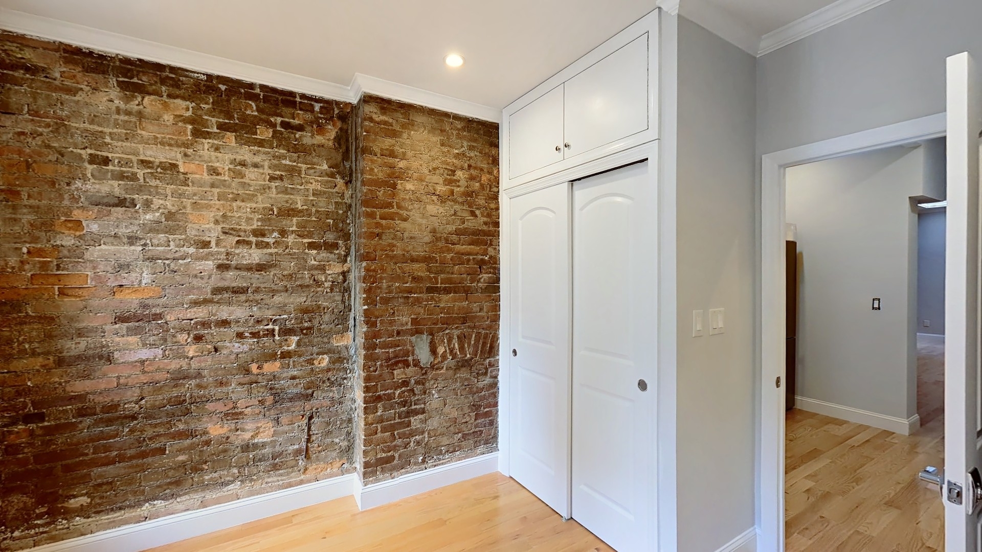 1660 1st Avenue, Unit 4S Manhattan, NY 10028 - Photo 3 of 11