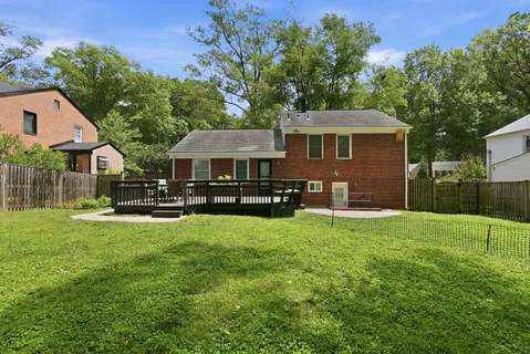 $875,000 | 630 Blossom Drive, Rockville, MD 20850