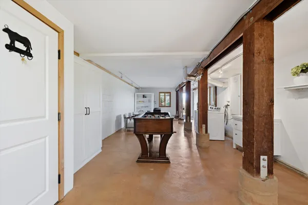 $2,495,000 | 6341 West Dry Creek Road, Healdsburg, CA 95448