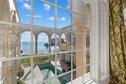 $24,000,000 | 7613 Bay Colony Drive, Naples, FL 34108