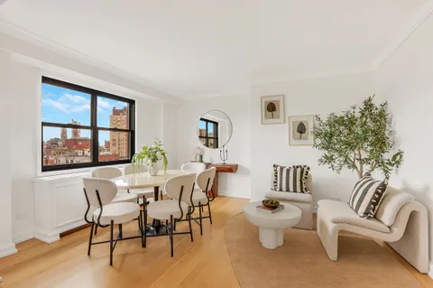 $3,495,000 | 31 Jane Street, Unit 10FG | West Village