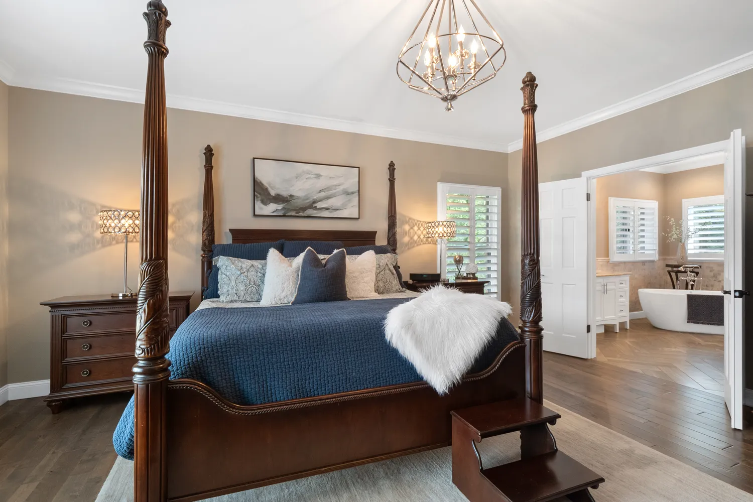 $1,995,000 | 13352 Weston Park Drive, St. Louis, MO 63131